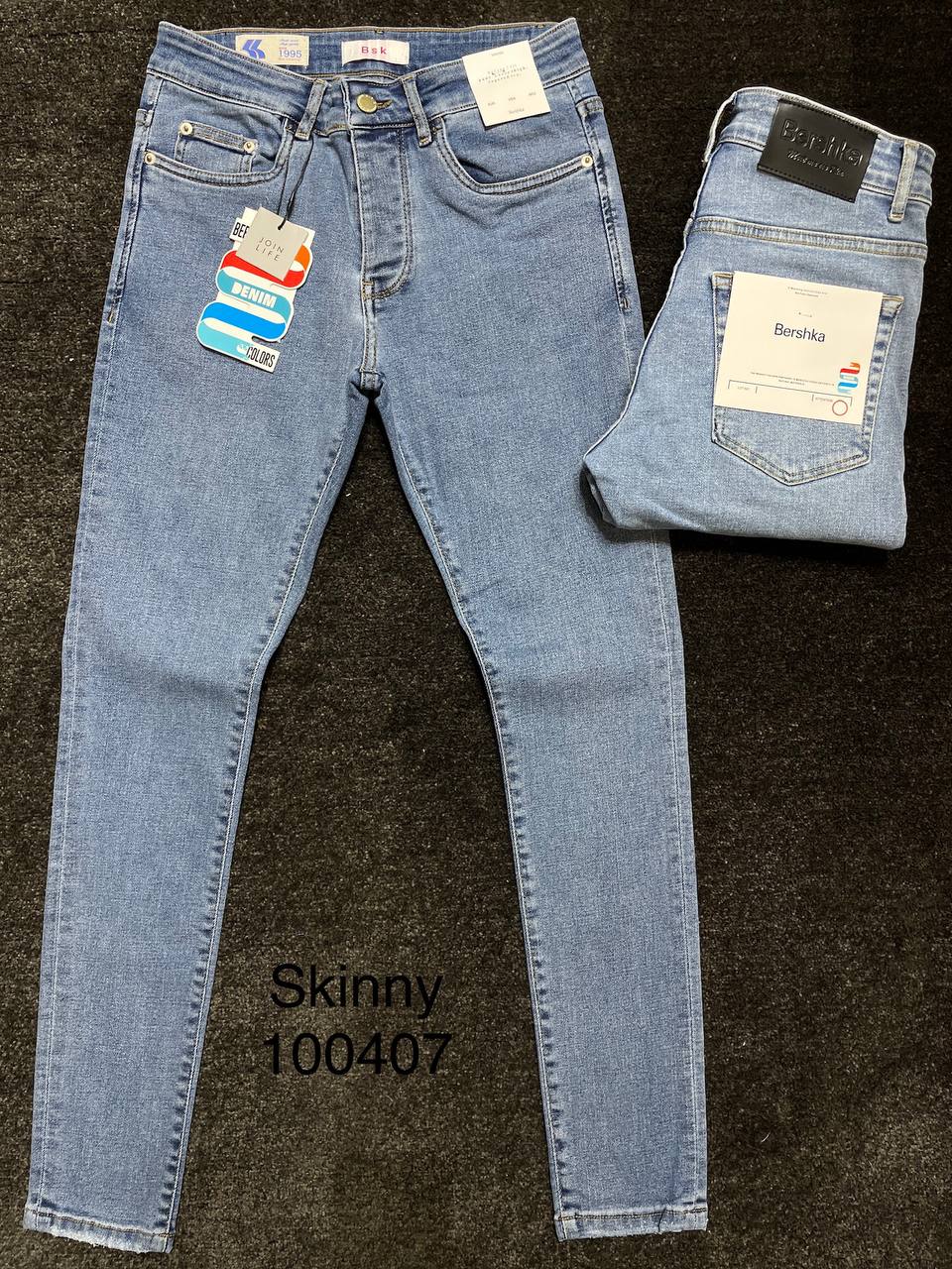 شلوار جین دمپا فیت ( اسکینی) کد محصول : 100407  پارچه ترک تمام کش سایزبندی: 30 تا 34