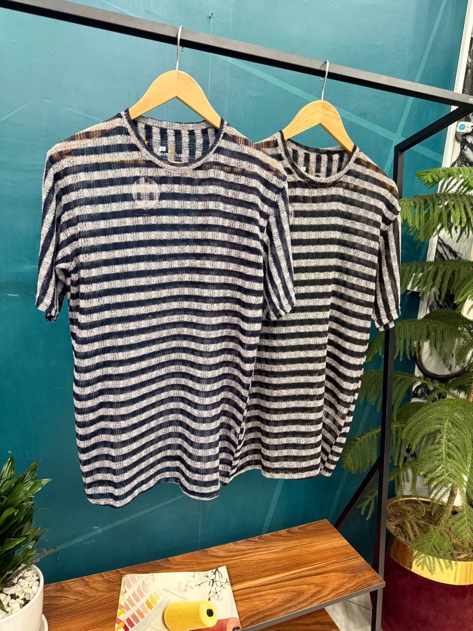 تی شرت  راه راه توری آستین کوتاه تمام نخ درجه یک